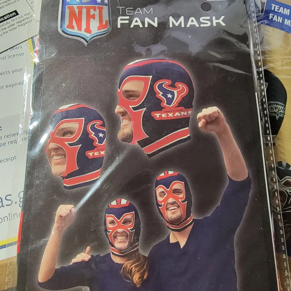 New NFL Houston Texans fan mask one size fits most